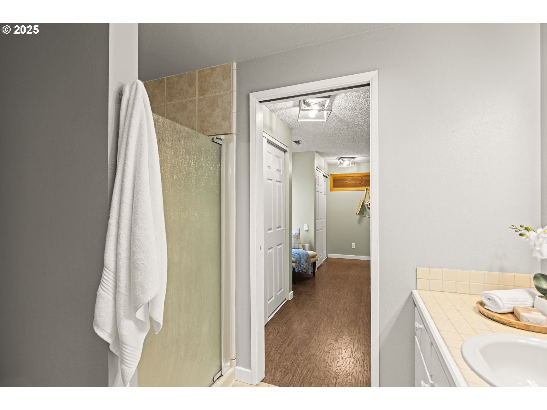 19230 Southwest Prospect Place Beaverton, OR 97078 - Photo 17 of 47 Laundry