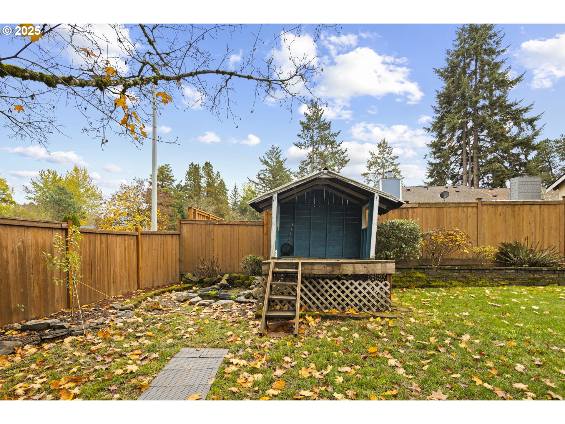 19230 Southwest Prospect Place Beaverton, OR 97078 - Photo 28 of 47 Bedroom