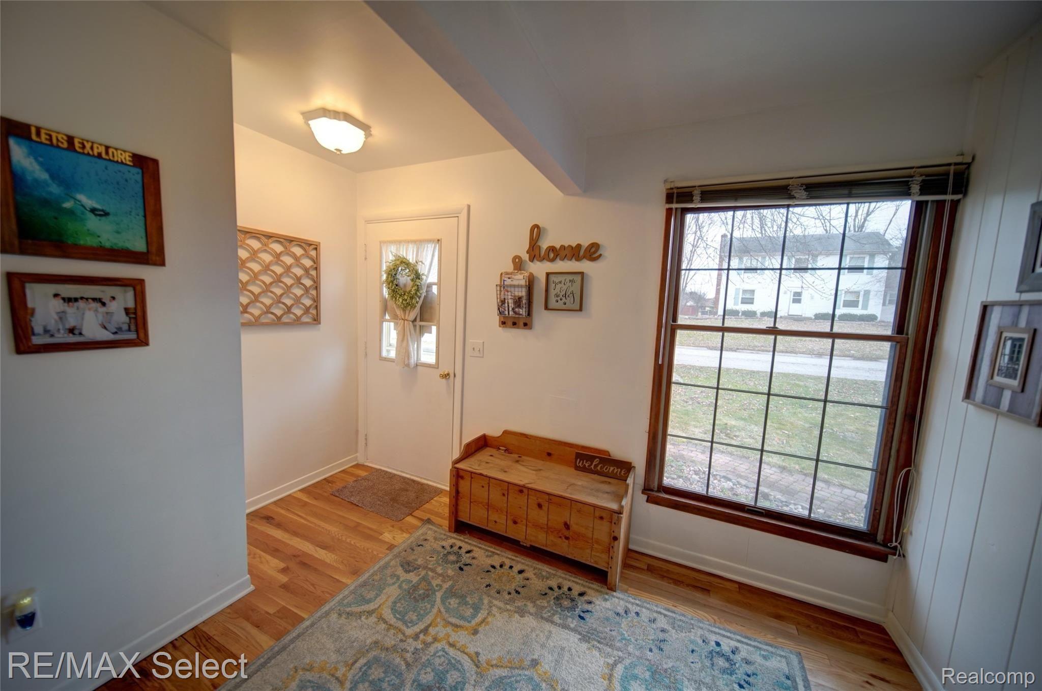 11941 Townline Road Grand Blanc, MI 48439 - Photo 5 of 52 11941 Townline Road 55.jpg