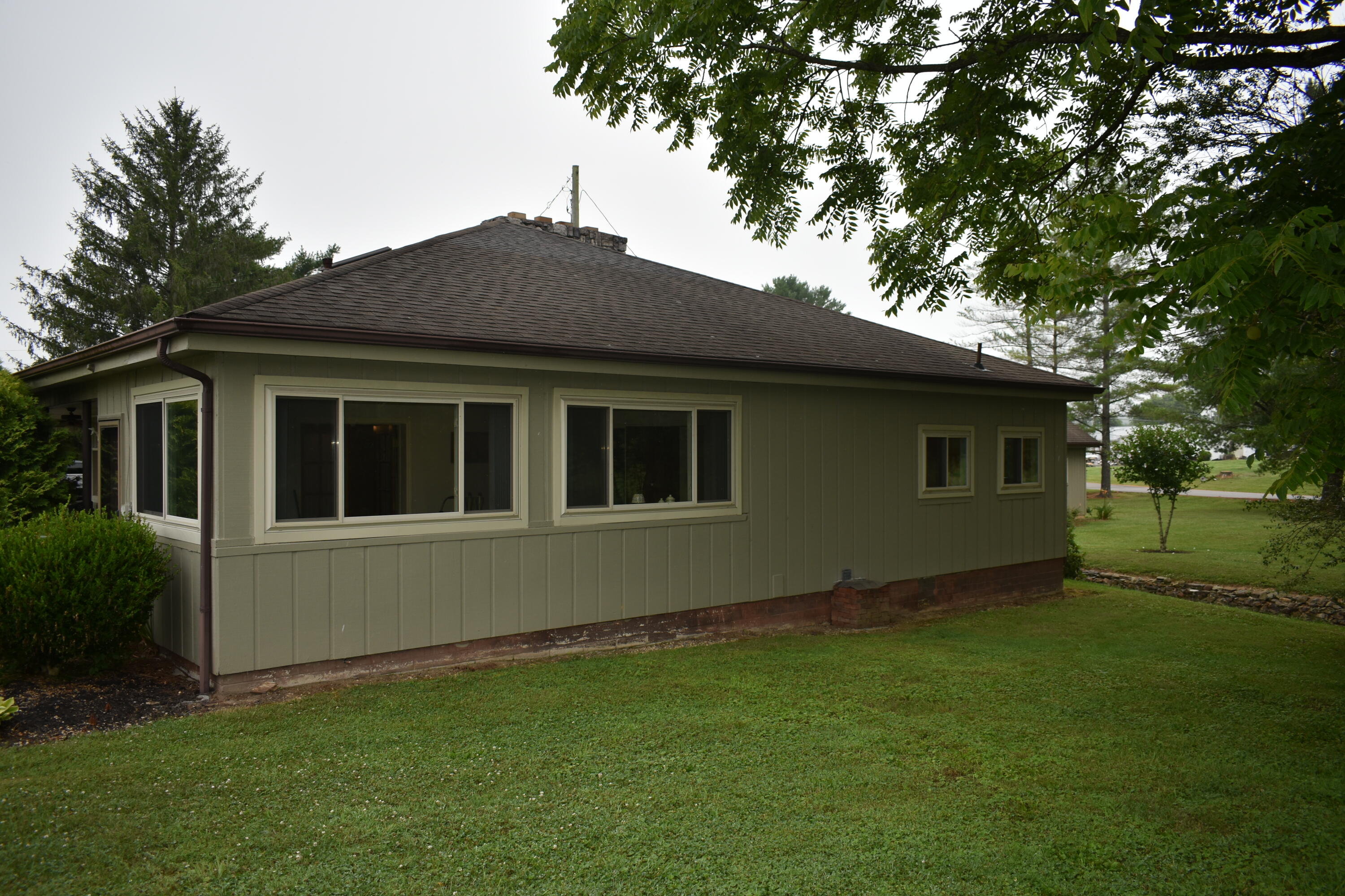 750 Patterson Road Harrogate, TN 37752 - Photo 14 of 40 DSC_3383
