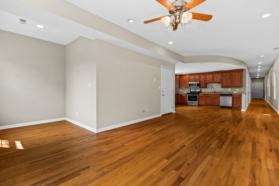 2710 North Artesian Avenue Chicago, IL 60647 - Photo 28 of 61 a view of a livingroom with a furniture