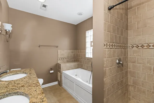 $1,350,000 | 2710 North Artesian Avenue, Chicago, IL 60647