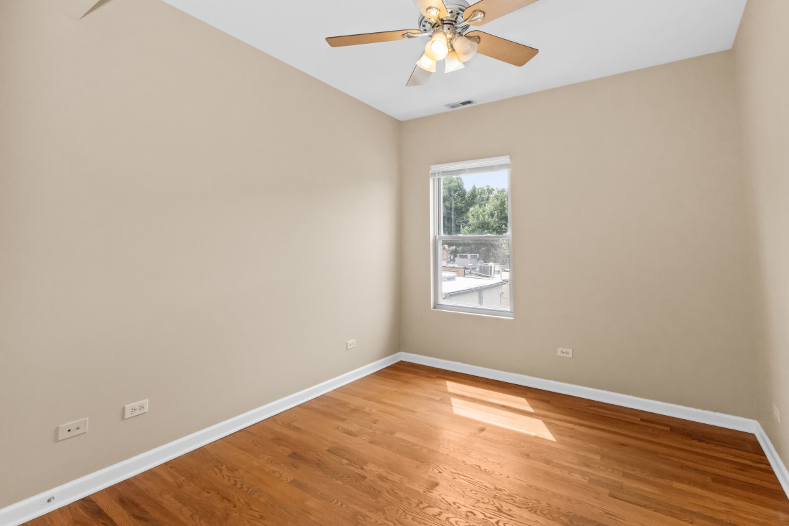 2710 North Artesian Avenue Chicago, IL 60647 - Photo 54 of 61