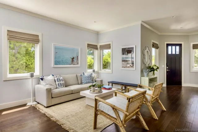 $4,500,000 | 6411 Dowling Drive, La Jolla, CA 92037