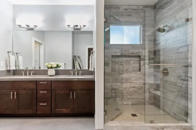 $4,500,000 | 6411 Dowling Drive, La Jolla, CA 92037