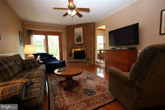 1319 Pelham Road Harrisburg, PA 17110 - Photo 4 of 25 Gallery Image 4