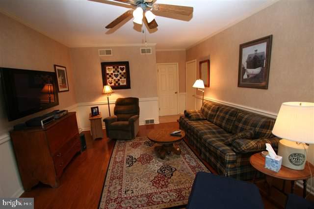 1319 Pelham Road Harrisburg, PA 17110 - Photo 9 of 25 Gallery Image 9