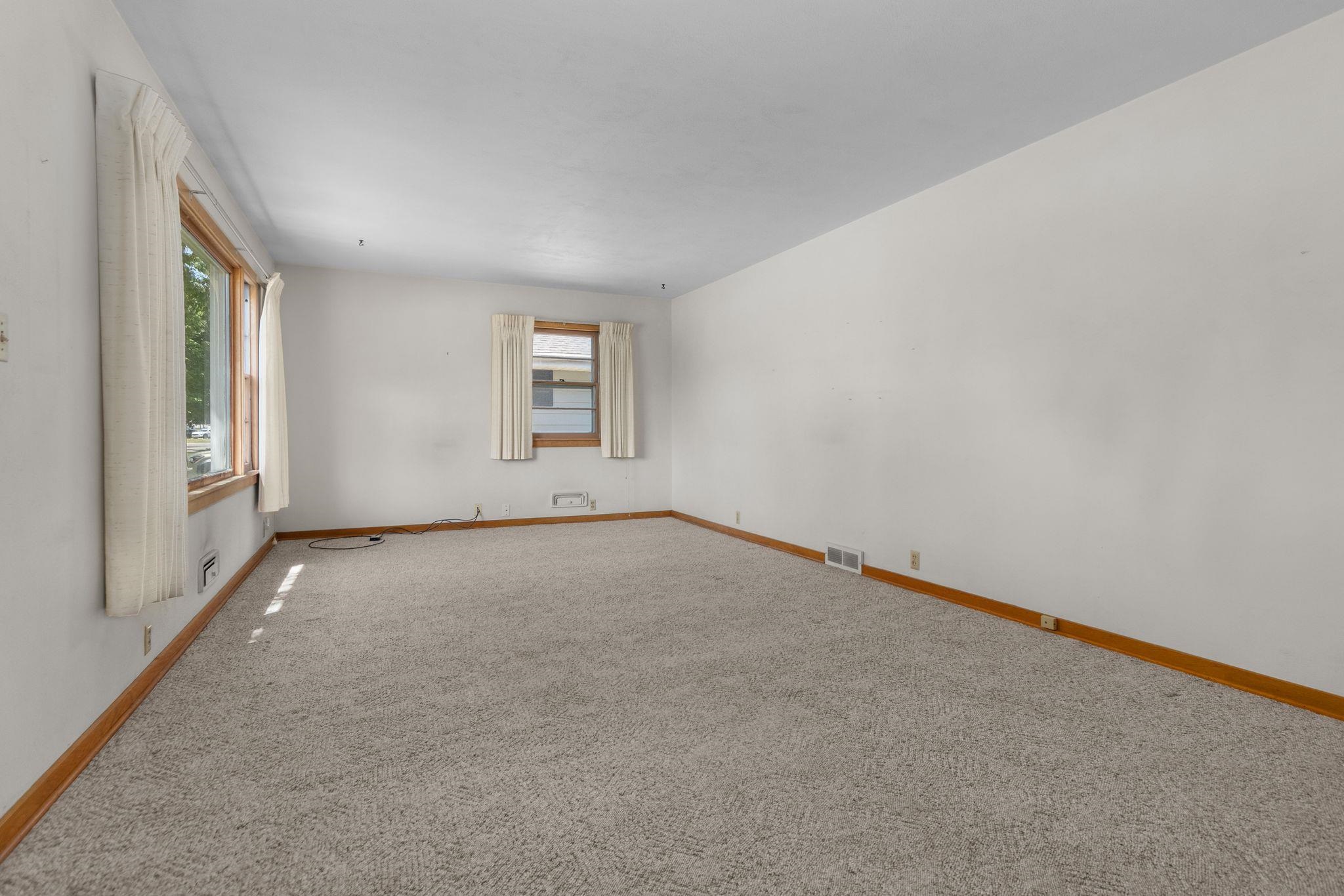 603 Ruggles Street Fond du Lac, WI 54935 - Photo 35 of 43
