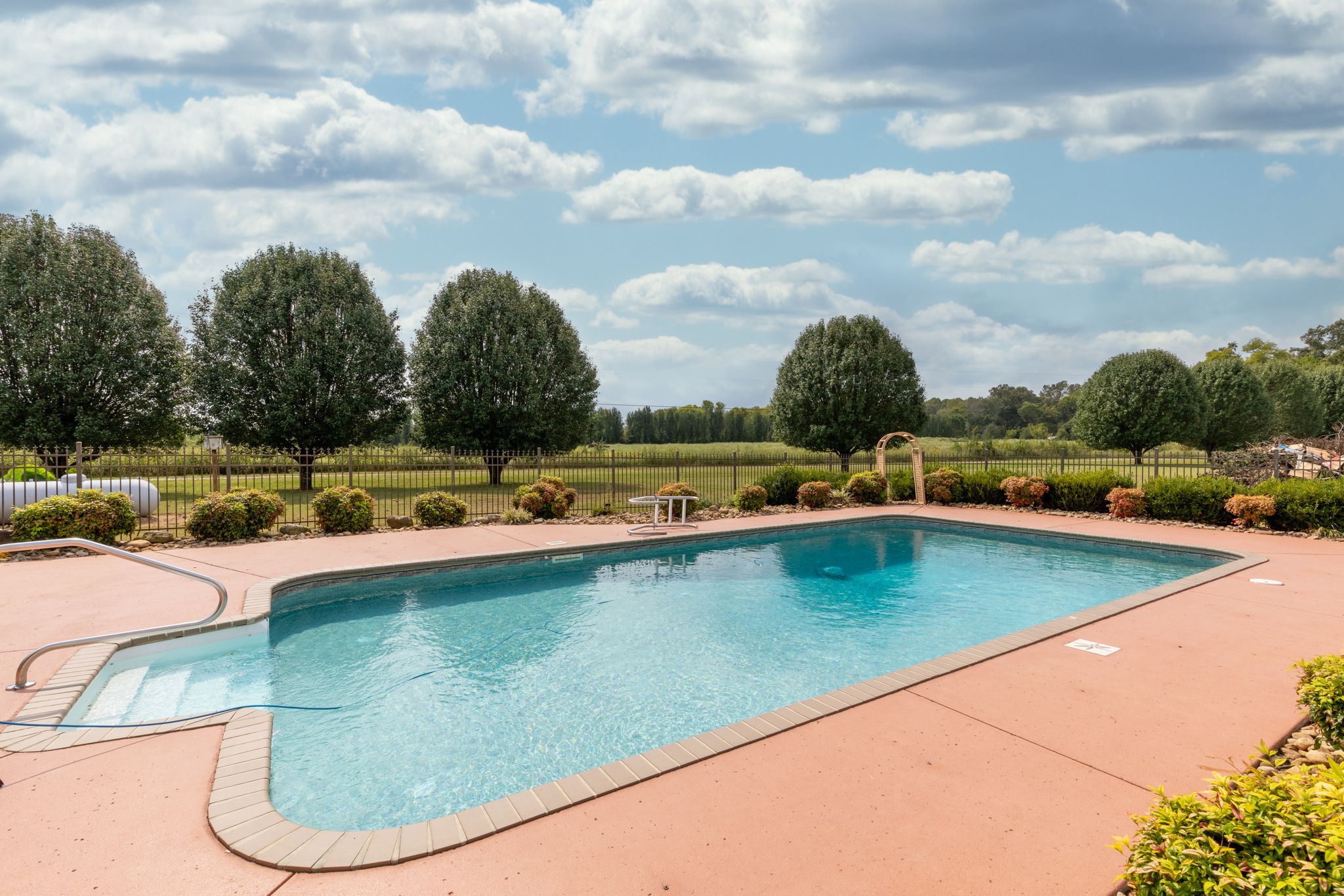 3639 Decherd Estill Road Winchester, TN 37398 - Photo 3 of 38 Gallery Image 3