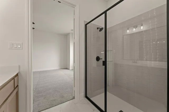 $649,900 | 124 Evanston Court, Rhome, TX 76078