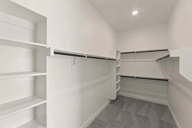 $649,900 | 124 Evanston Court, Rhome, TX 76078