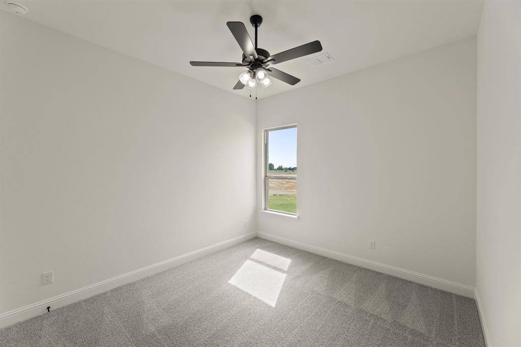 124 Evanston Court Rhome, TX 76078 - Photo 23 of 28 124 Evanston-Bedroom-3