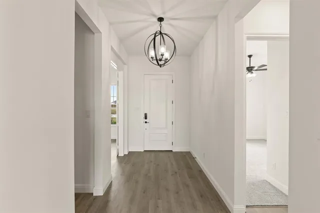 $649,900 | 124 Evanston Court, Rhome, TX 76078