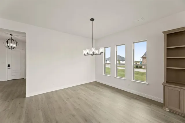 $649,900 | 124 Evanston Court, Rhome, TX 76078