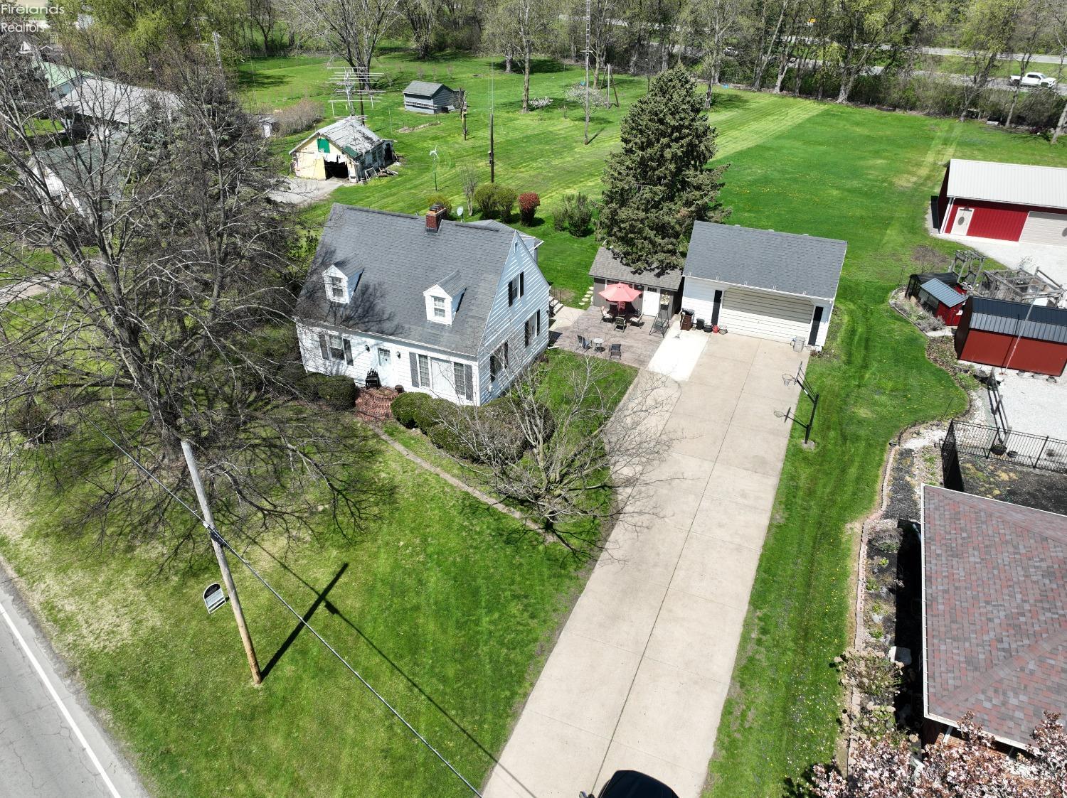 315 West Bogart Road Sandusky, OH 44870 - Photo 4 of 42 Gallery Image 4