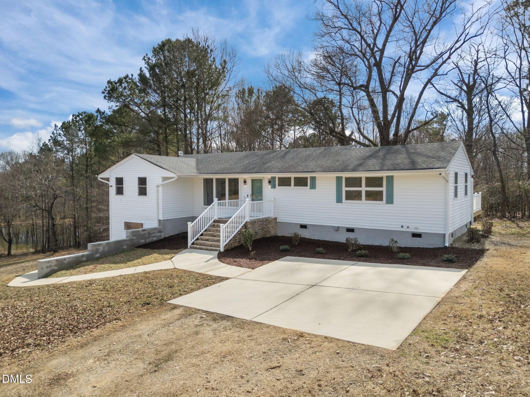 3004 Debnam Farm Lane Raleigh, NC 27610 - Photo 2 of 49 photo_002