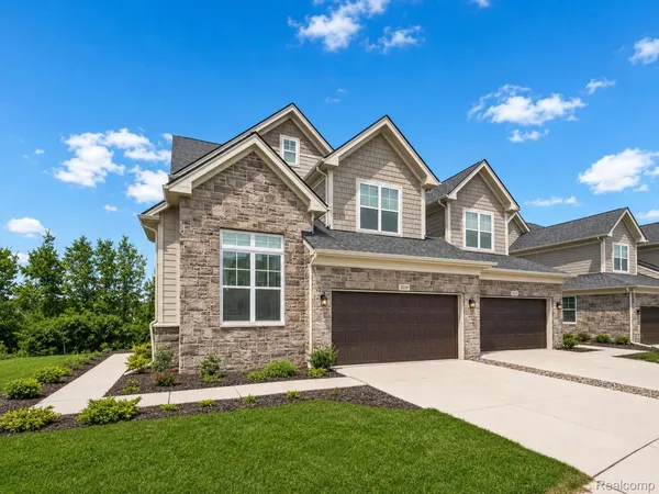 $4,950 | 3219 Brackley Drive, Ann Arbor, MI 48105