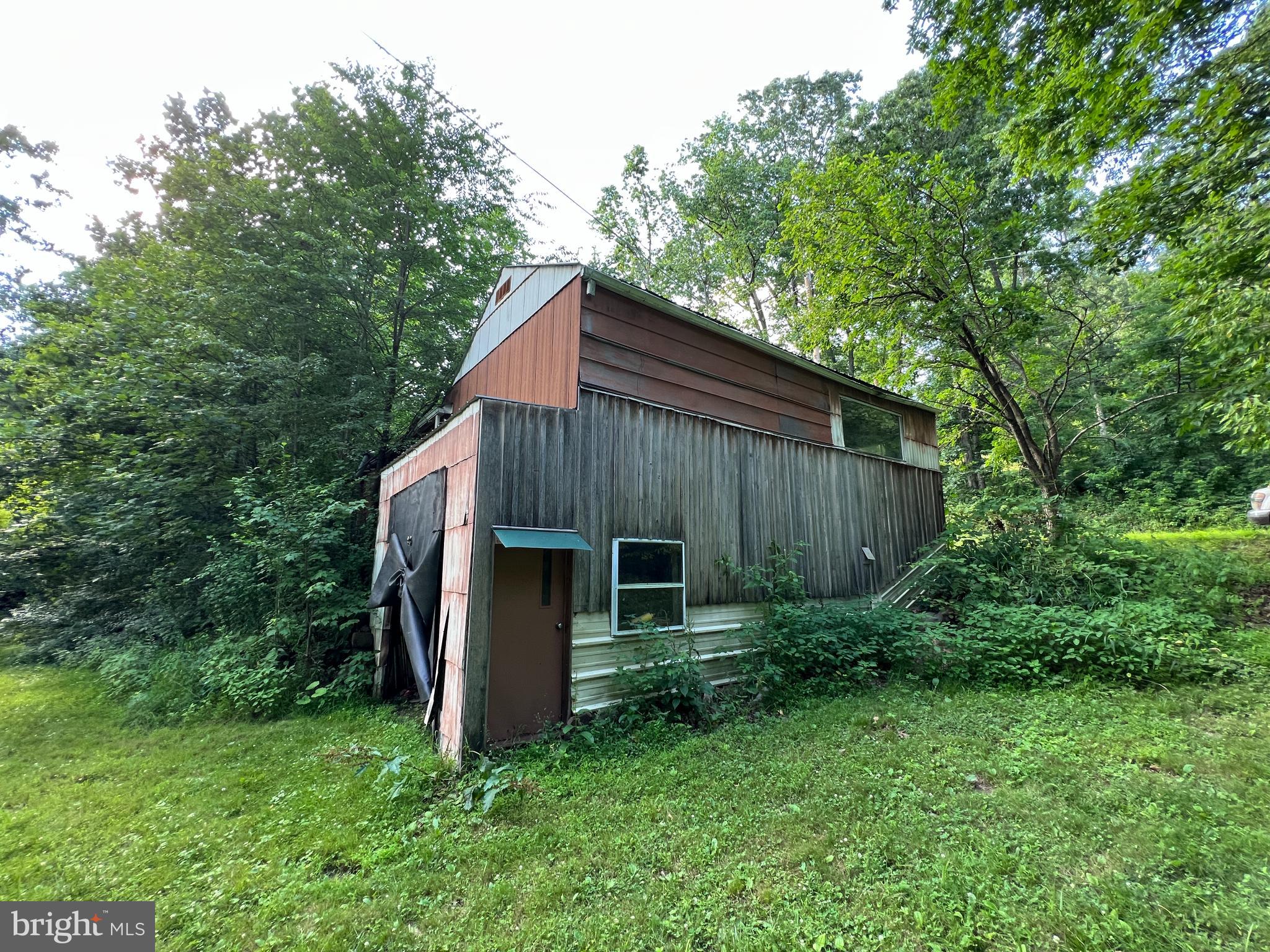 6300 Mountain Road Dover, PA 17315 - Photo 10 of 69 Gallery Image 10