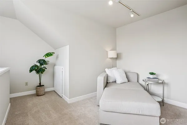 $1,695,000 | 4726 Thackeray Place Northeast, Seattle, WA 98105