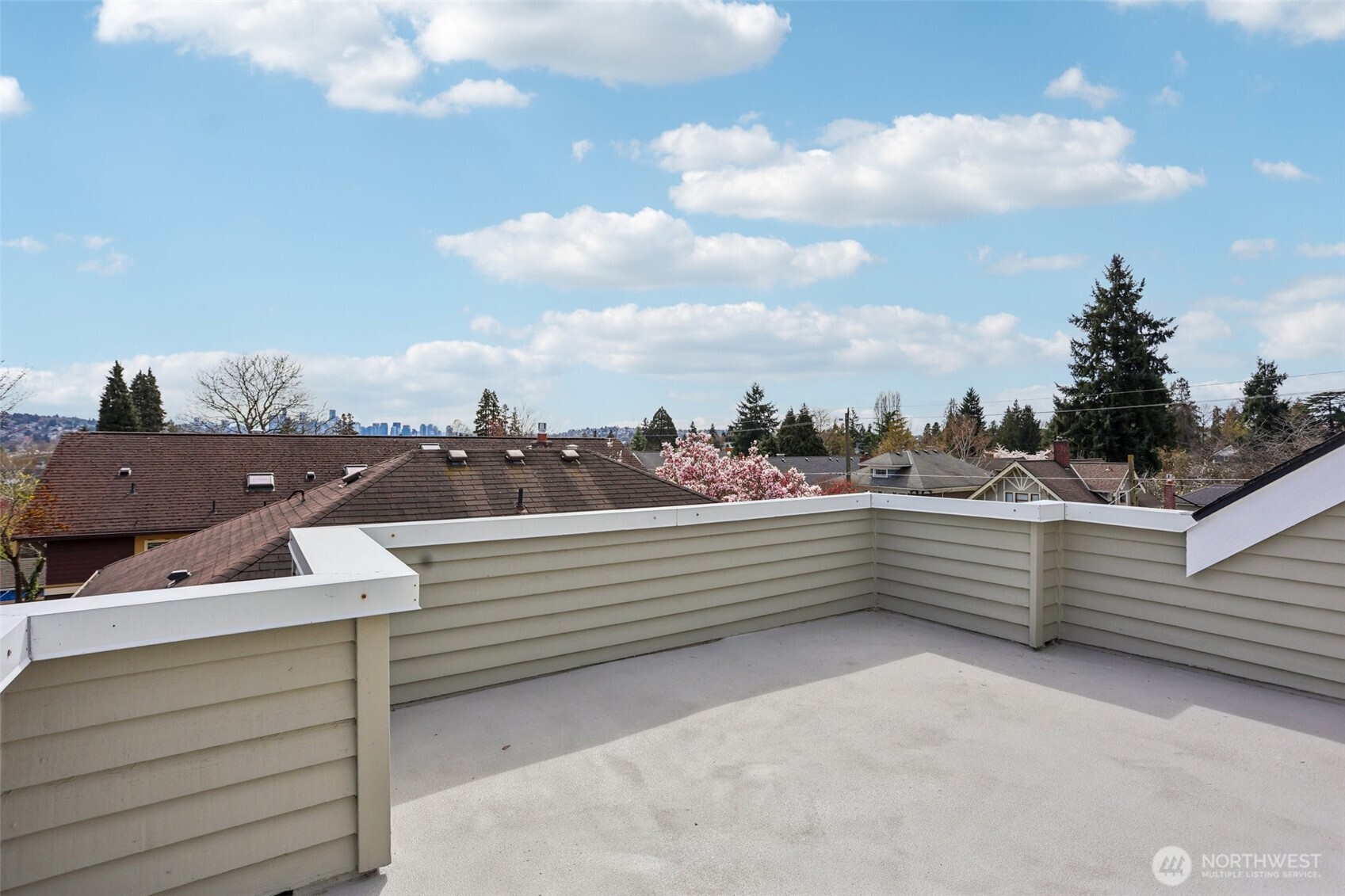 4726 Thackeray Place Northeast Seattle, WA 98105 - Photo 34 of 40