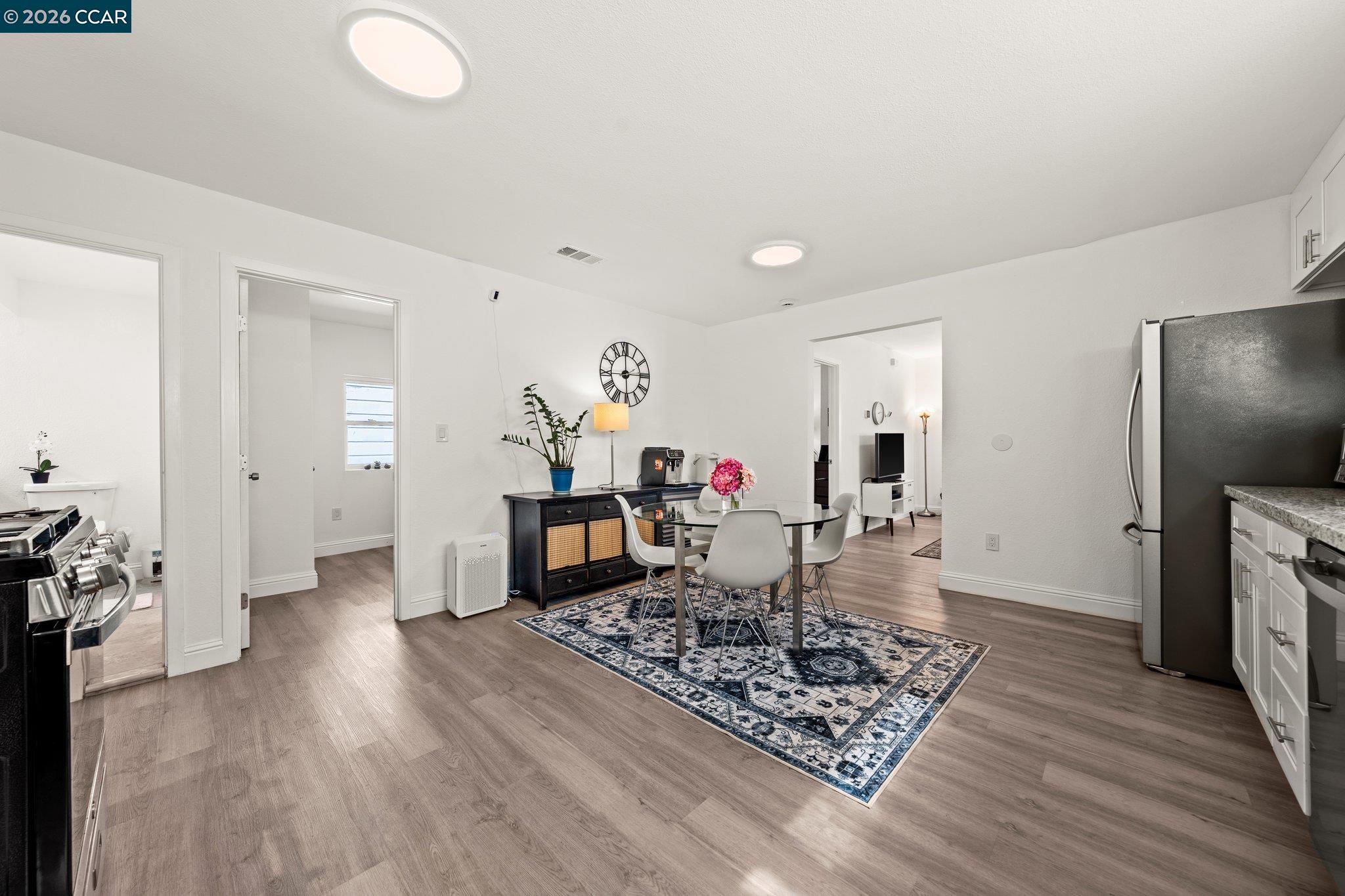 2517 Filbert Street Oakland, CA 94607 - Photo 20 of 44