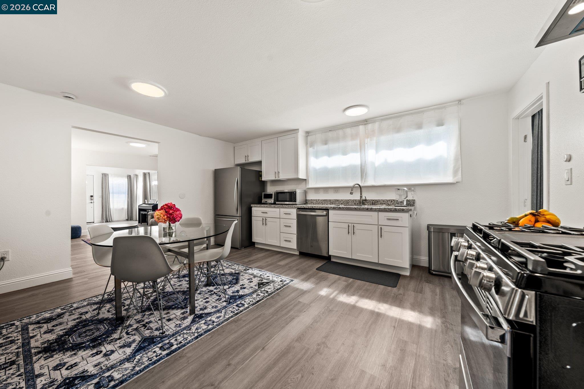 2517 Filbert Street Oakland, CA 94607 - Photo 21 of 44