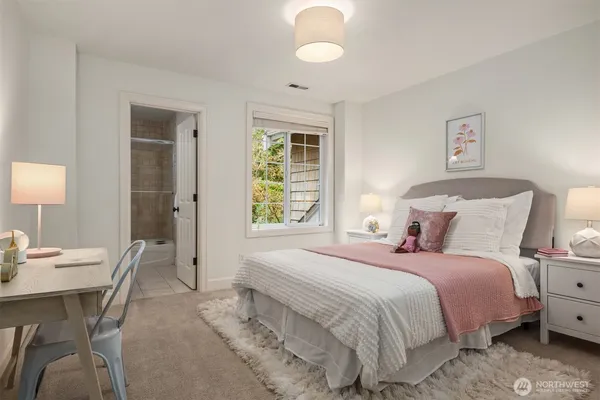 $3,225,000 | 13609 Northeast 28th Street, Bellevue, WA 98005