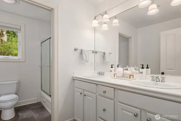$3,225,000 | 13609 Northeast 28th Street, Bellevue, WA 98005