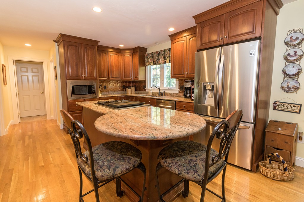 14 Clearing Farm Road Kingston, MA 02364 - Photo 13 of 30 Gallery Image 13