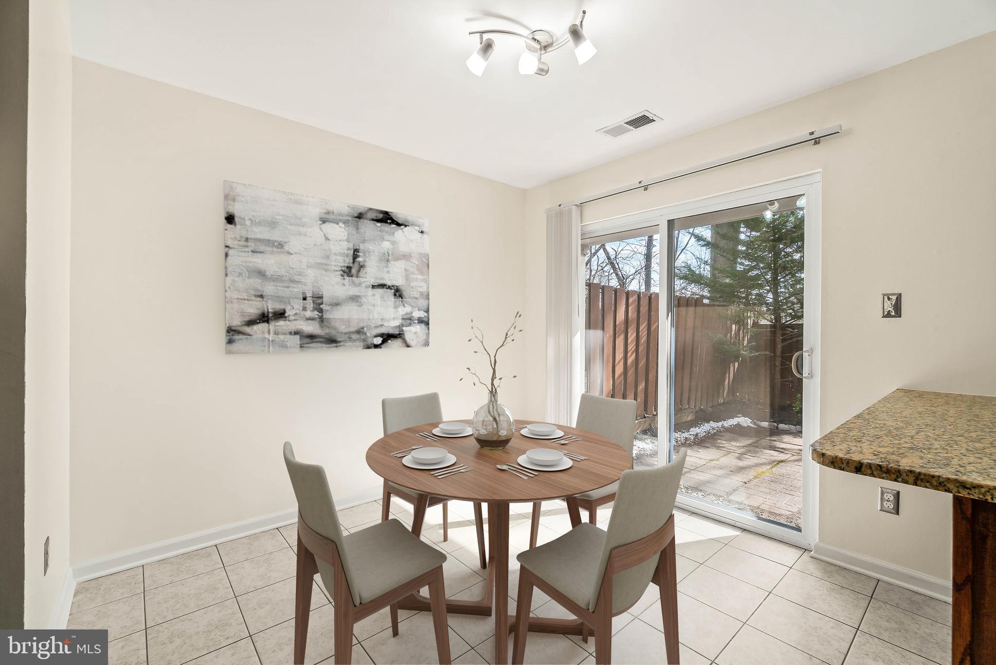 2233 Southgate Square Reston, VA 20191 - Photo 4 of 40