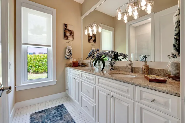 $3,499,000 | 7701 Southeast Manhasset Place, Hobe Sound, FL 33455