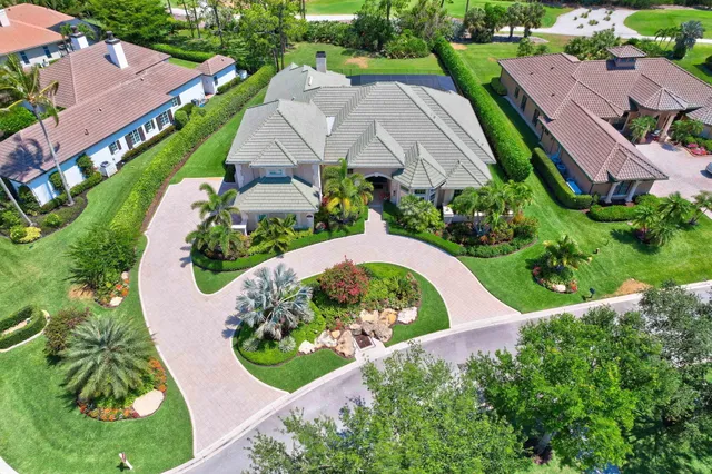 $3,499,000 | 7701 Southeast Manhasset Place, Hobe Sound, FL 33455