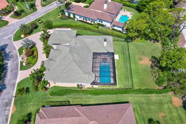 $3,499,000 | 7701 Southeast Manhasset Place, Hobe Sound, FL 33455