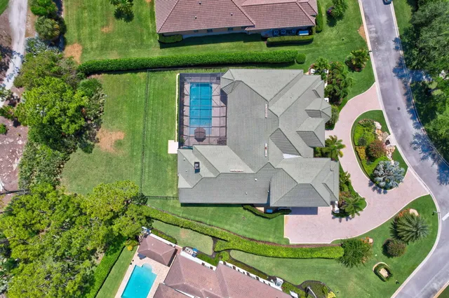$3,499,000 | 7701 Southeast Manhasset Place, Hobe Sound, FL 33455