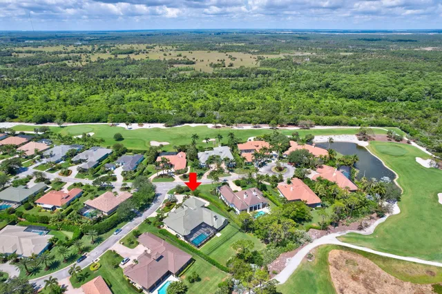 $3,499,000 | 7701 Southeast Manhasset Place, Hobe Sound, FL 33455