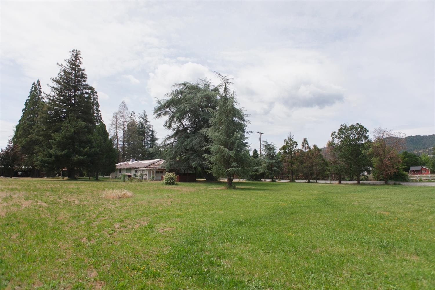 3664 Grant Road Central Point, OR 97502 - Photo 1 of 12 Primary Photo
