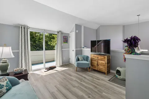 $318,000 | 137 Tavistock, Cherry Hill, NJ 08034