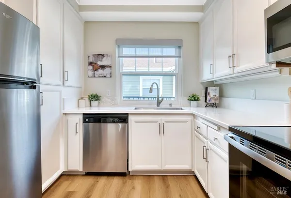 $595,000 | 1587 South Novato Boulevard, Unit 308, Novato, CA 94947