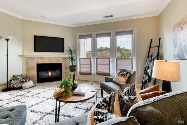 $595,000 | 1587 South Novato Boulevard, Unit 308, Novato, CA 94947