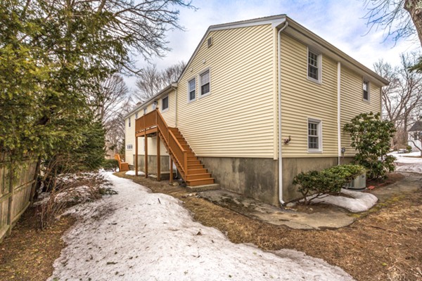 18 Robin Road Reading, MA 01867 - Photo 30 of 30 Gallery Image 30