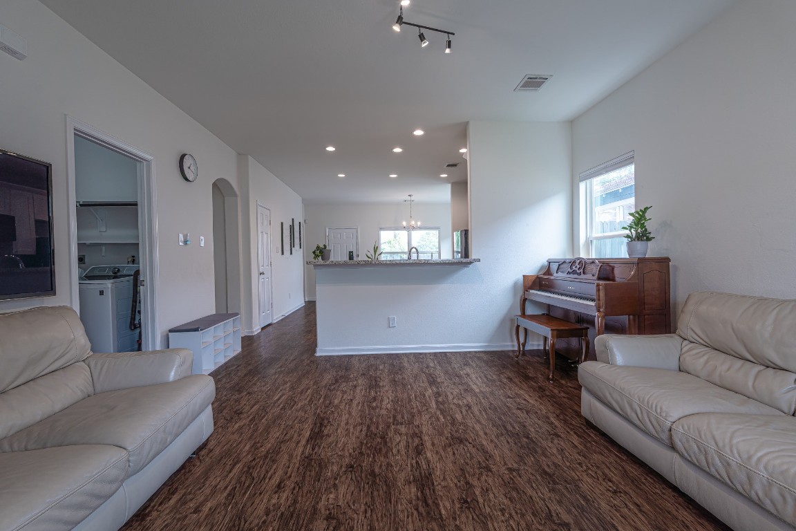 507 Rouse Street Houston, TX 77020 - Photo 5 of 24