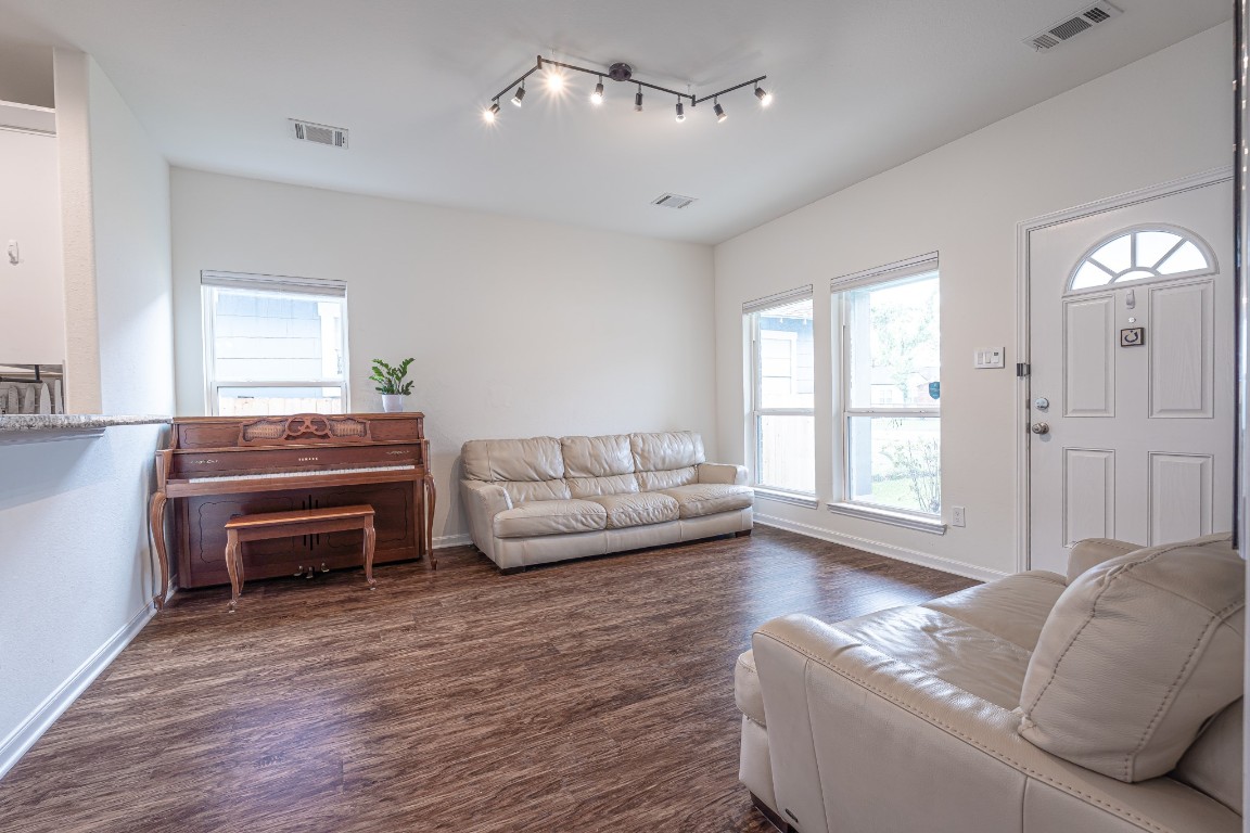 507 Rouse Street Houston, TX 77020 - Photo 6 of 24