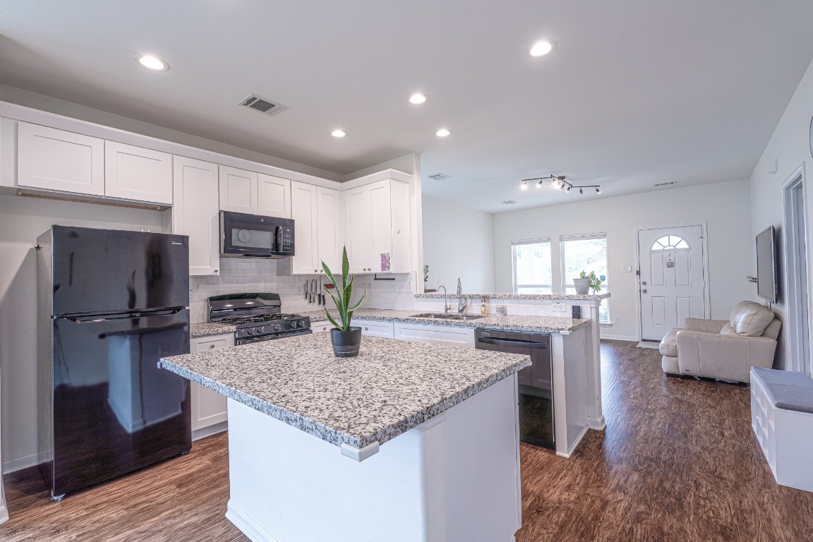 507 Rouse Street Houston, TX 77020 - Photo 10 of 24