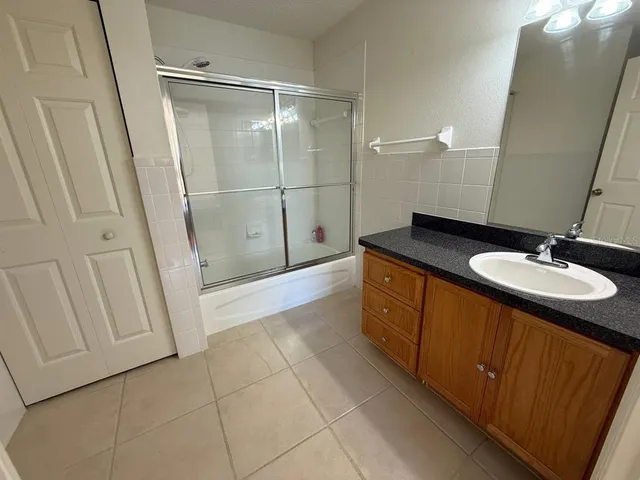 $1,650 | 33 Fenwick Lane, Palm Coast, FL 32137