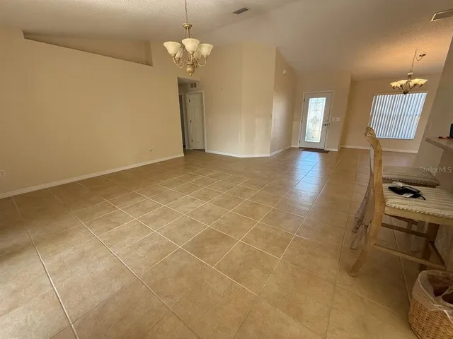 $1,650 | 33 Fenwick Lane, Palm Coast, FL 32137