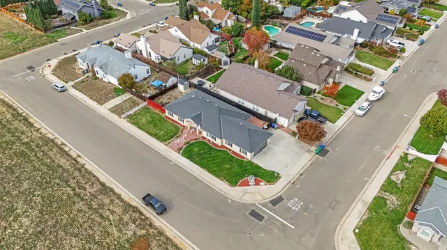 $495,000 | 845 Pointe Lourose Avenue, Gustine, CA 95322