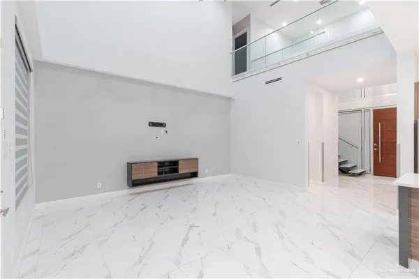 $5,500 | 2416 Thames Drive, Edinburg, TX 78539