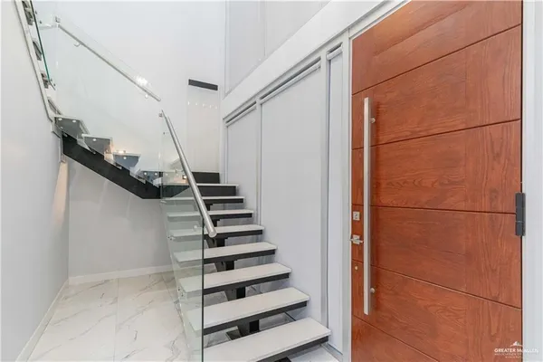 $5,500 | 2416 Thames Drive, Edinburg, TX 78539