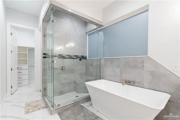 $5,500 | 2416 Thames Drive, Edinburg, TX 78539