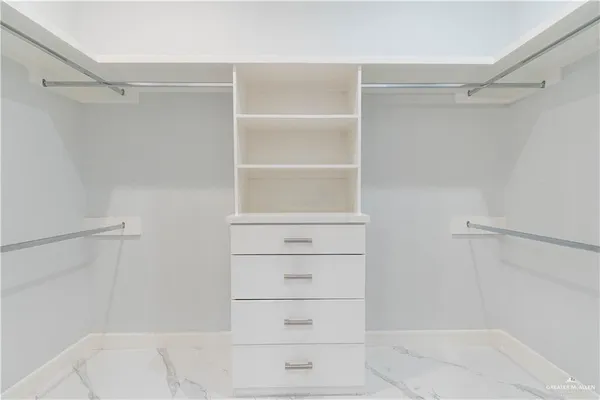 $5,500 | 2416 Thames Drive, Edinburg, TX 78539